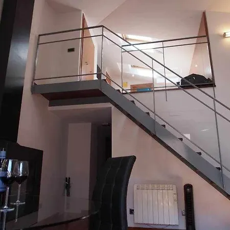 شقة Modern In Old Town W Cathedral Views خيرونا