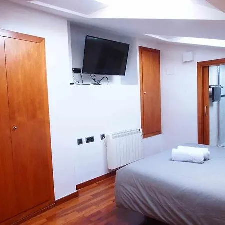 Apartment Modern In Old Town W Cathedral Views